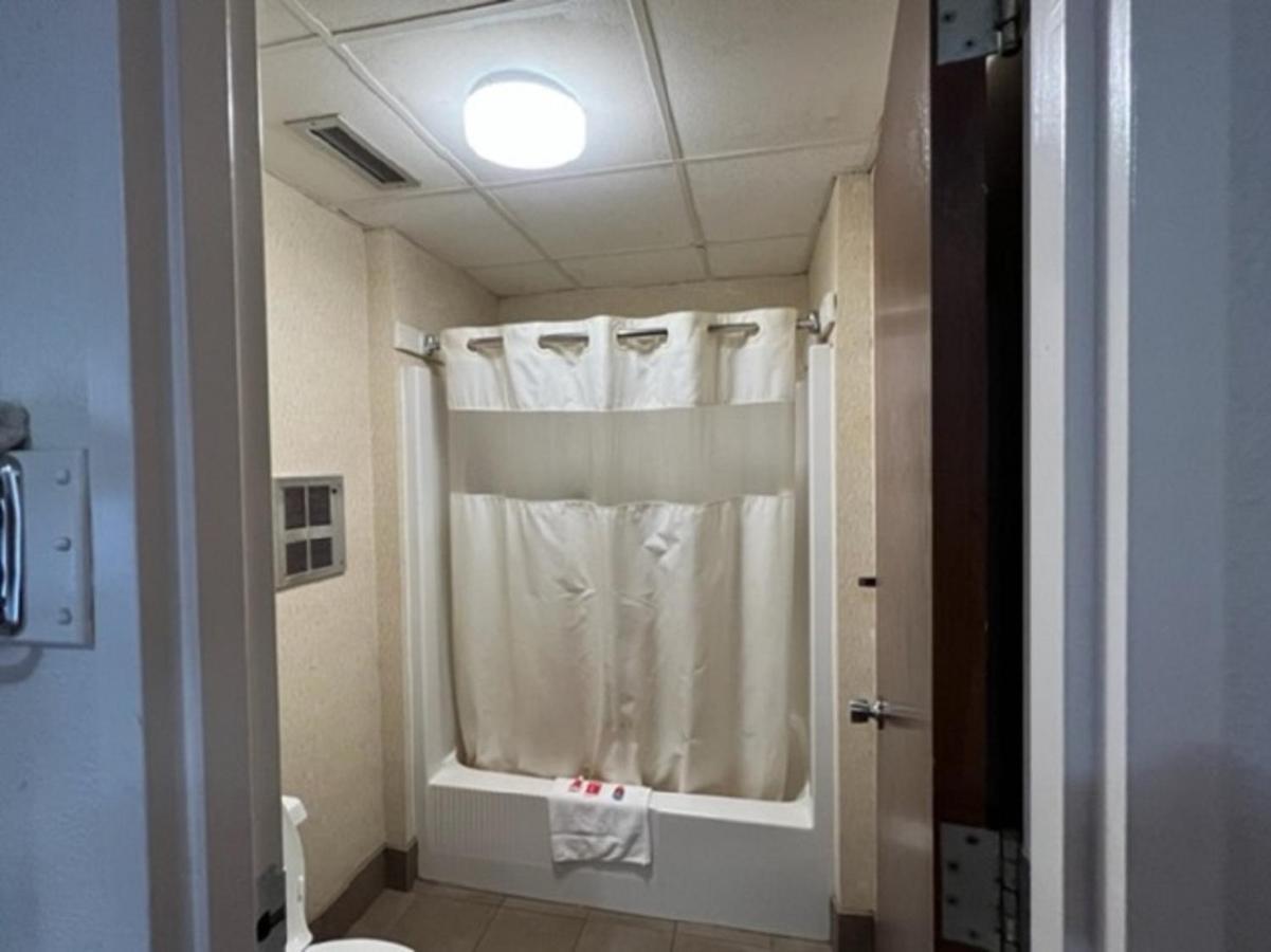 Posh & Hotel Wisconsin Rapids